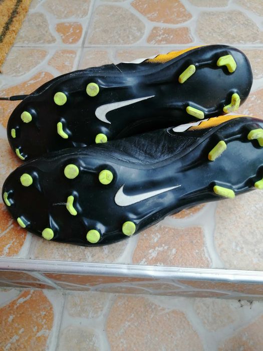 Футболни обувки Nike tiempo