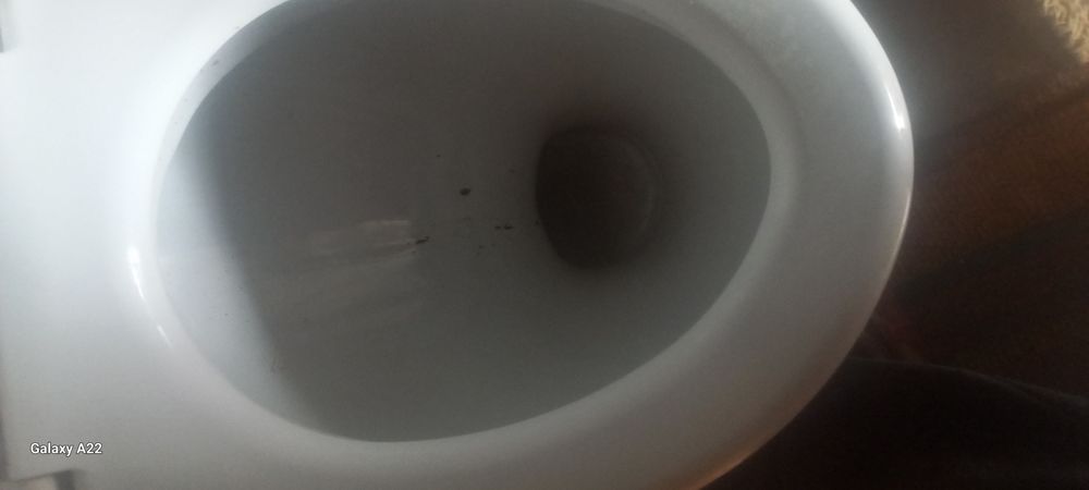 Унитаз хорошем состоянии,