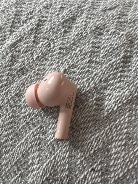 Lenovo LP3 pro правый