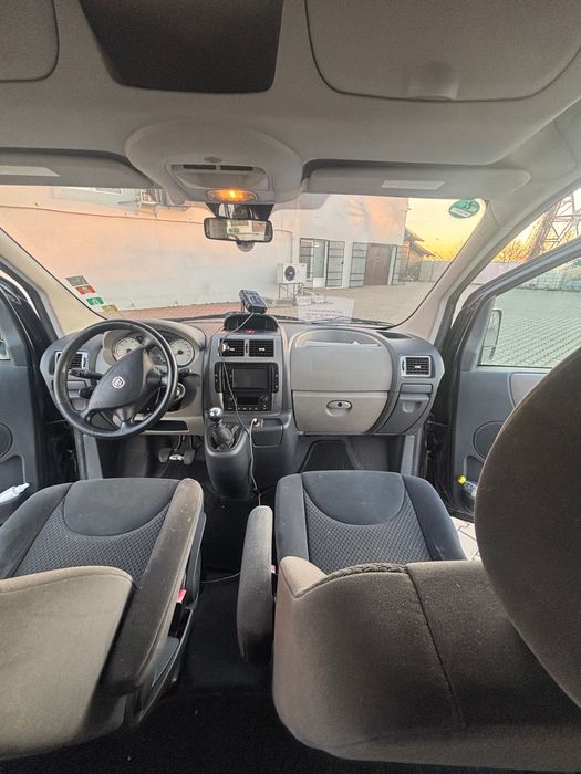 Fiat Scudo 2010 Lung, 5 Persoane, Full option, dublu cabina.