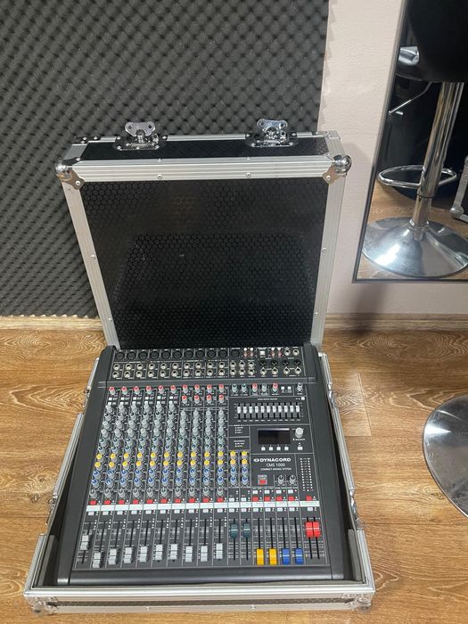 Casse transport mixer dynacord pm 1000-2  /1000-3