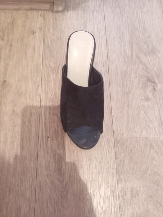 Босоножки сабо 37 р