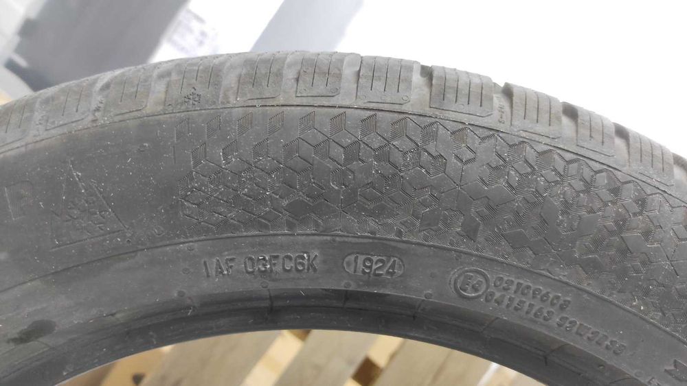 4 бр. Continental WinterContact TS 870 P 235/55 R19 – DOT 2024, отлично състояние