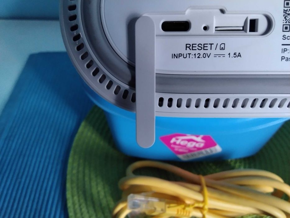 чисто нов 5 джи рутер за сим карти и високоскоростен интернет на Иетел