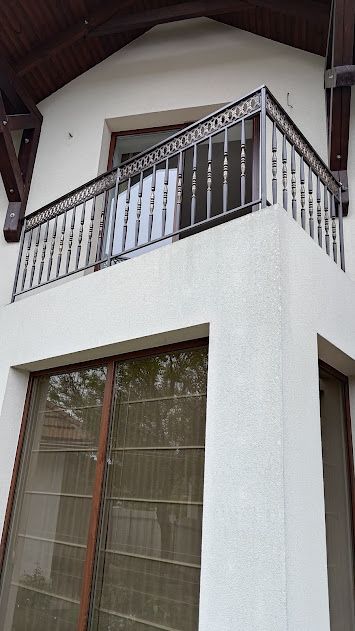 Balcon din fier forjat