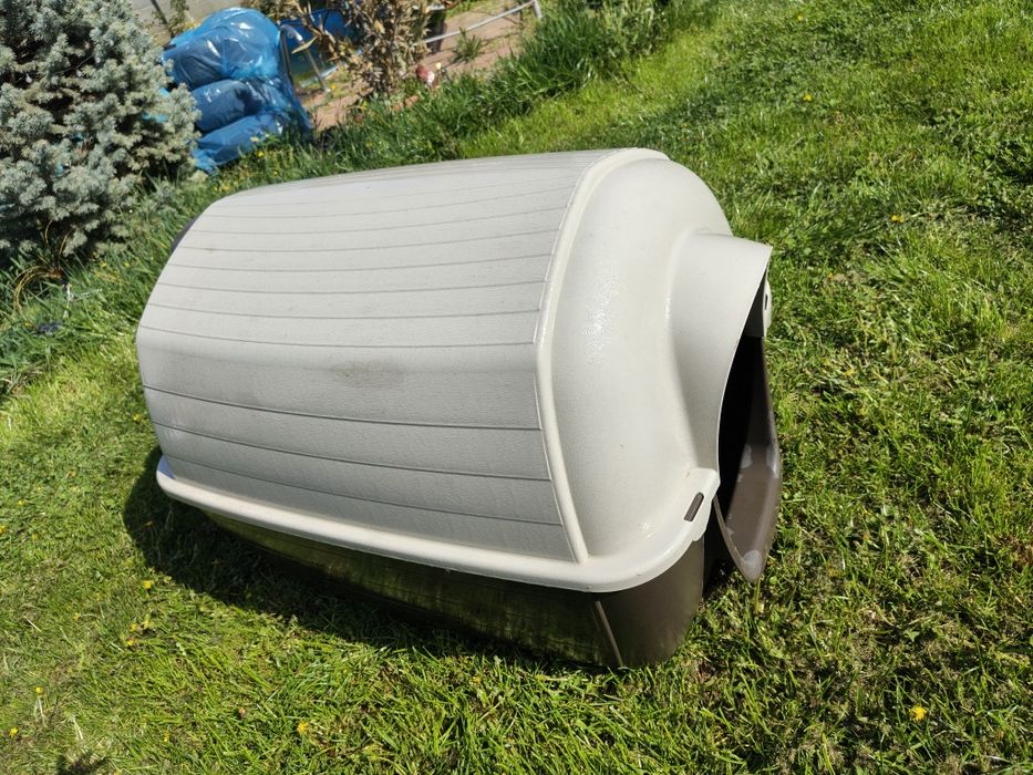 Căsuța pentru câini 400 lei