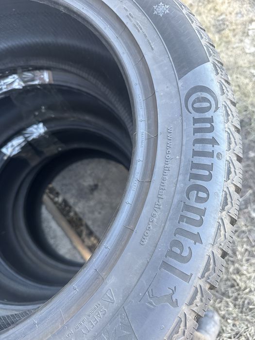 Всесезонные шины Continental 235/55R19