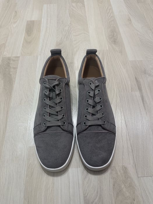 Christian Louboutin обувки