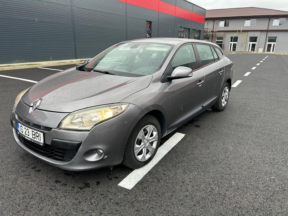 RENAULT Megane