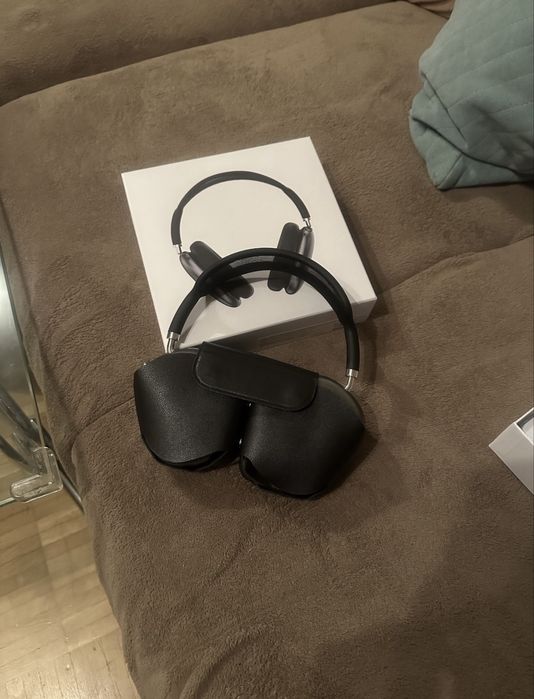 Продвам AirPods Max