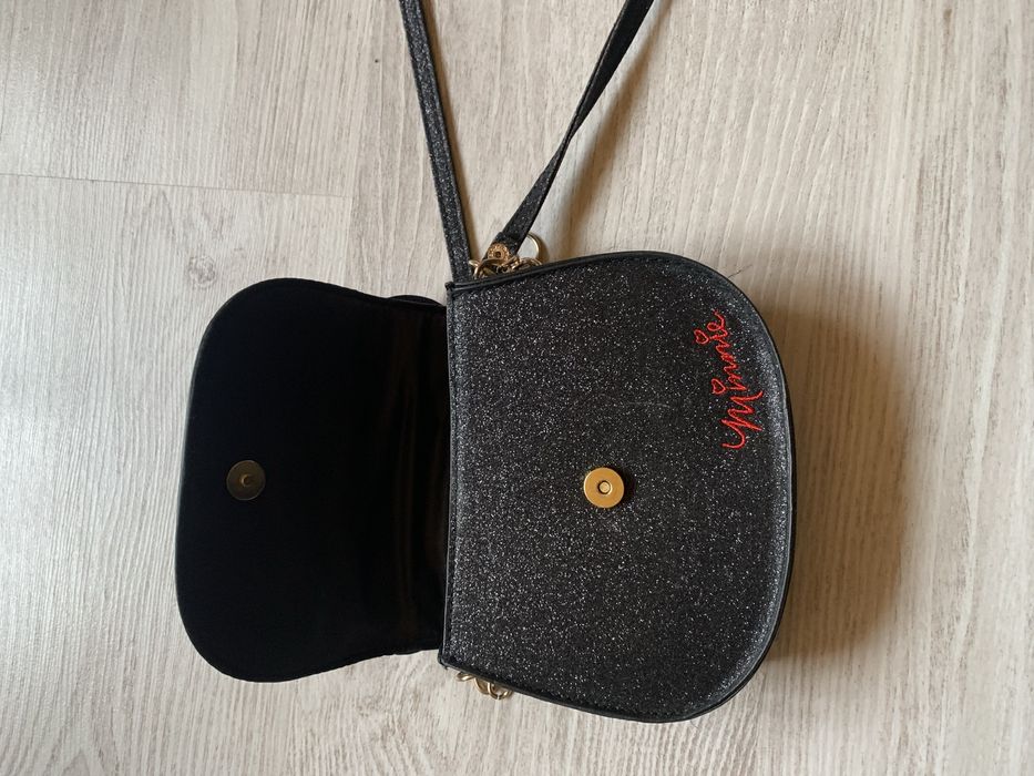 Gentuta cu Elsa si Minni