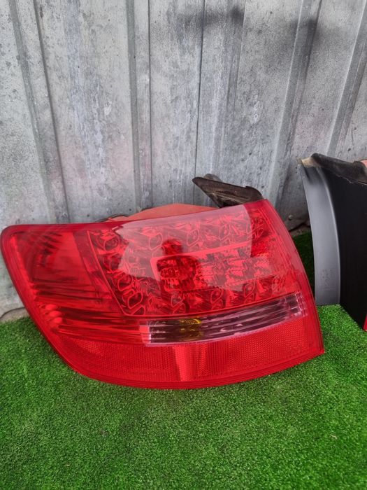 Stop tripla lampa LED Audi A6 4F Break stanga (2006-2010)
