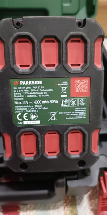 De vînzare bormașină cu percuție pe acumulator..