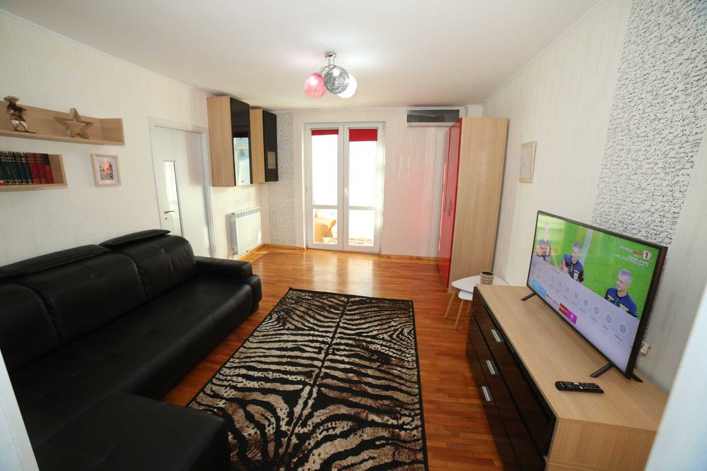 Apartament 3 camere ultracentral(vis-a-vis hotel Delta)