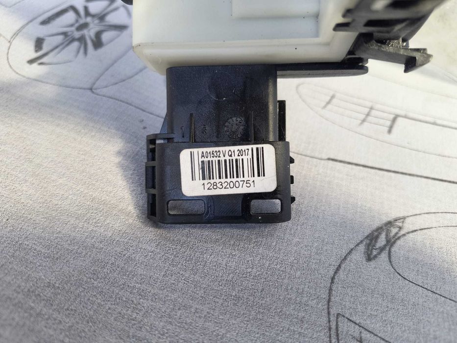 Broască / Mecanism Încuietoare Ușă Spate Stânga Citroen Berlingo / Peugeot Partner 2008-2018 Cod OEM 8719E4 (5C2)