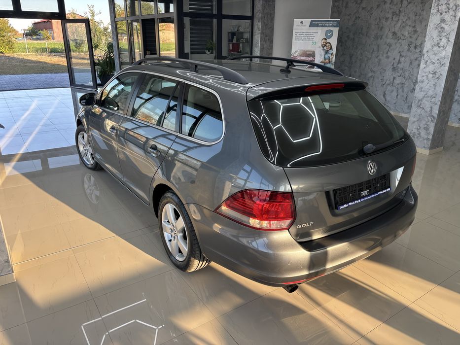 VOLKSWAGEN Golf 2010 — imagine 4