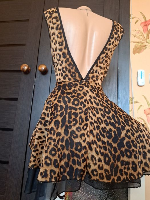 Платья коктельные