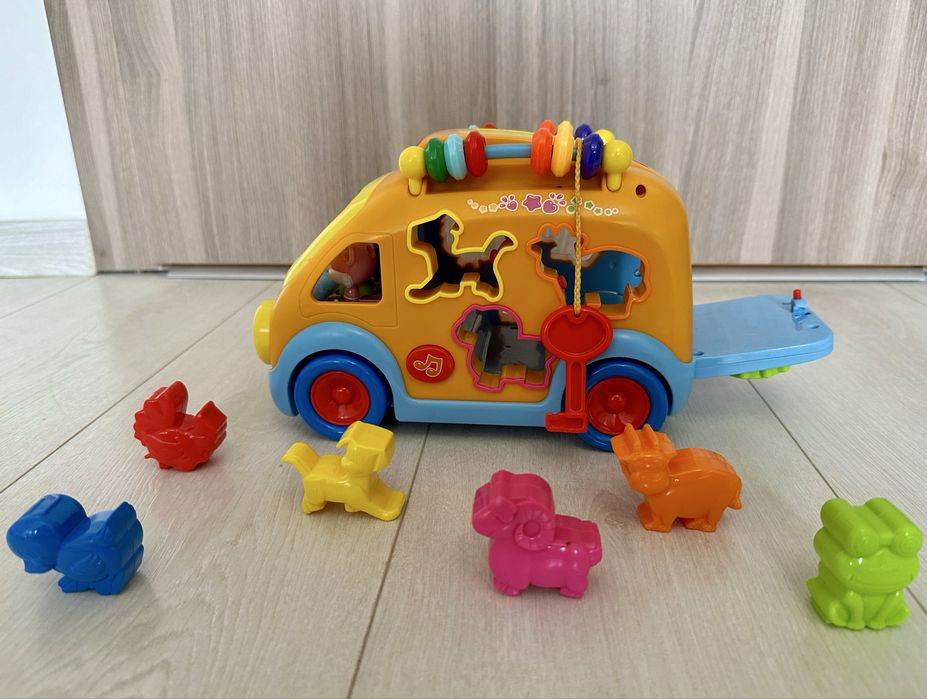 Autobuz de jucărie / jucărie de sortare, cu sunete și lumini, Holà