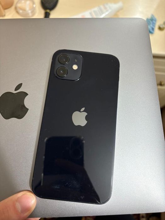 Айфон 12, 128 гб