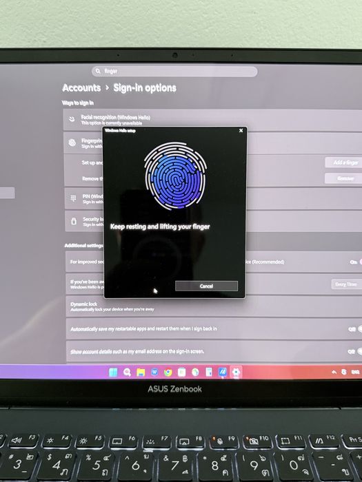 Ноутбук ASUS Zenbook s13 Oled