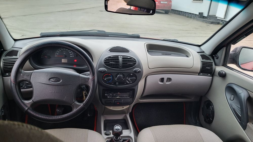 Продам LADA Kalina 2010