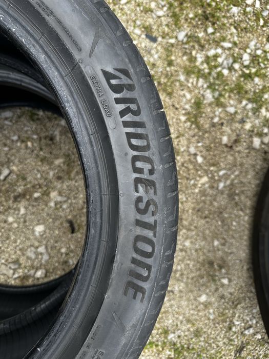 235/45/18 Bridgestone potenza sport
