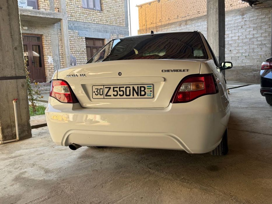 Nexia - 2 Srochni sotiladi holati yaxshi balonlari yaxshi holatda megi