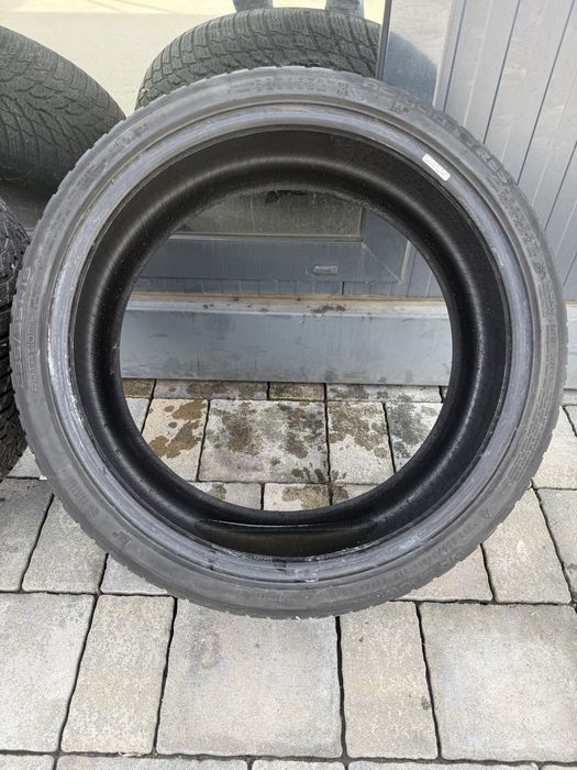 Nokian 235\35/19 Зимни 2 бр Дот 20г -65€