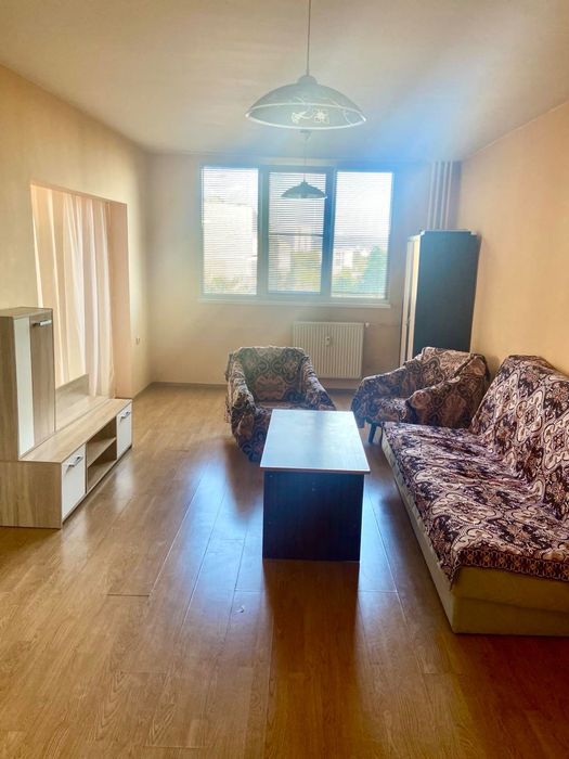 Продава се Двустаен апартамент в София, Изток - 60 кв.м за 6 €/кв.м - Снимка #1