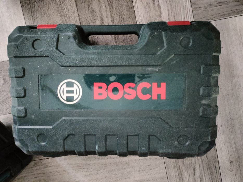 Перфоратор Bosch