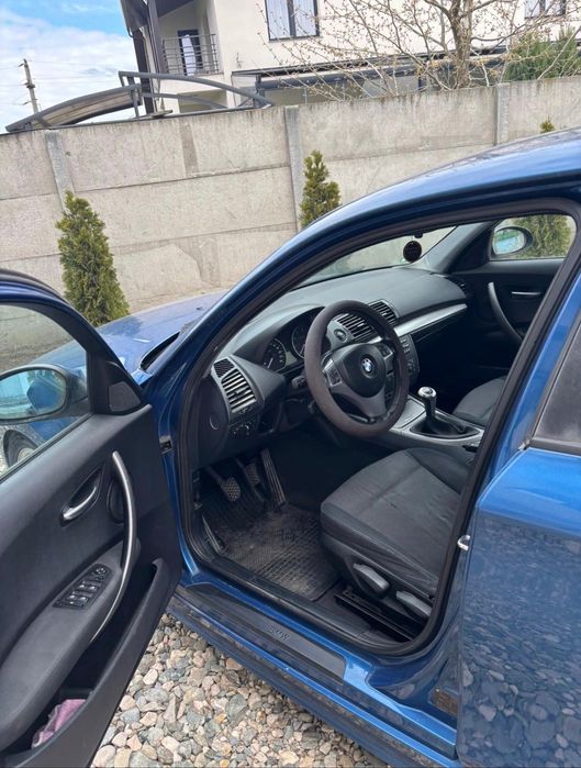 Vând autoturism