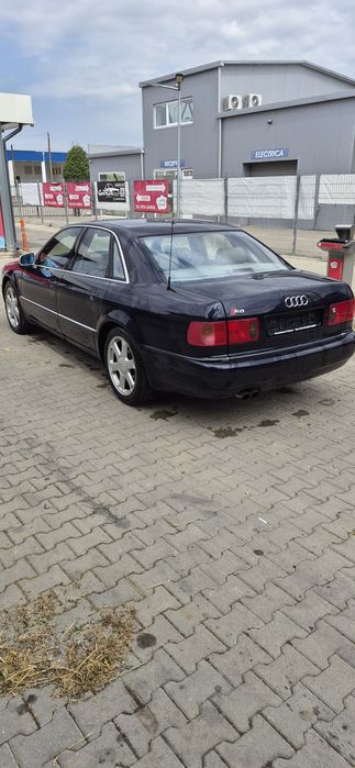 AUDI S8 QUATTRO 4.2 V8  1997