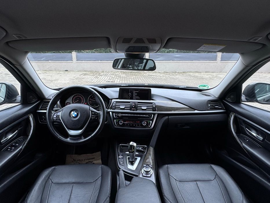 BMW 320d F30 Automat HarmanKardon