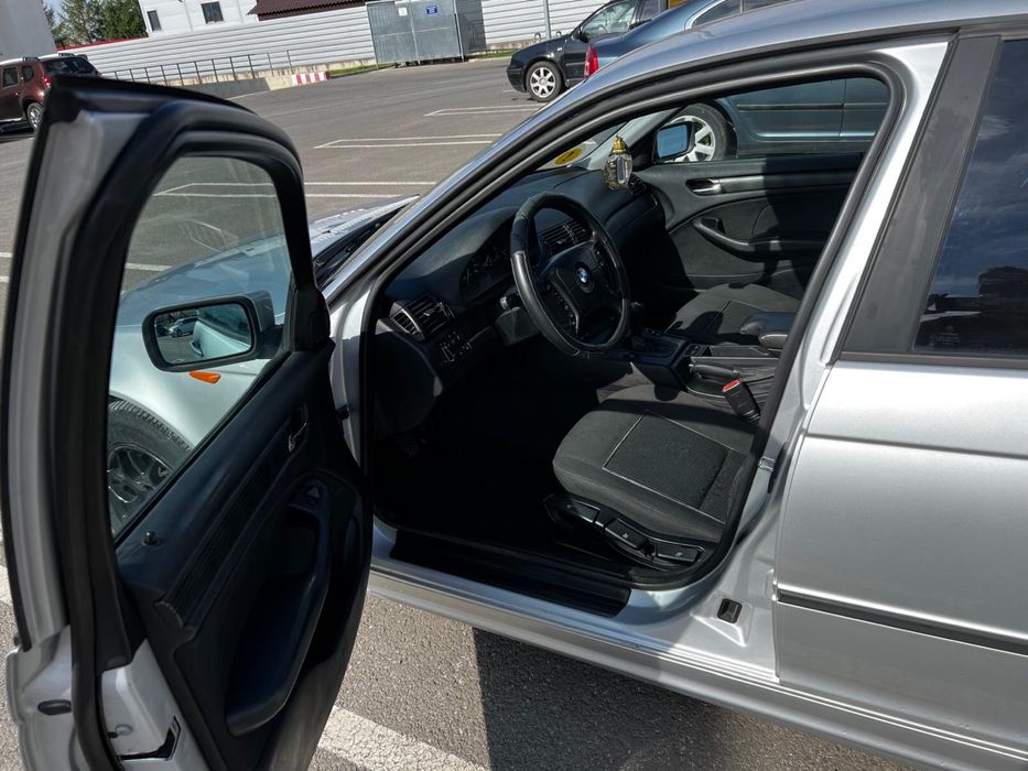 Bmw seria 3 2004