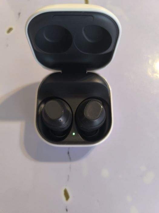 Наушники Samsung galaxy buds fe