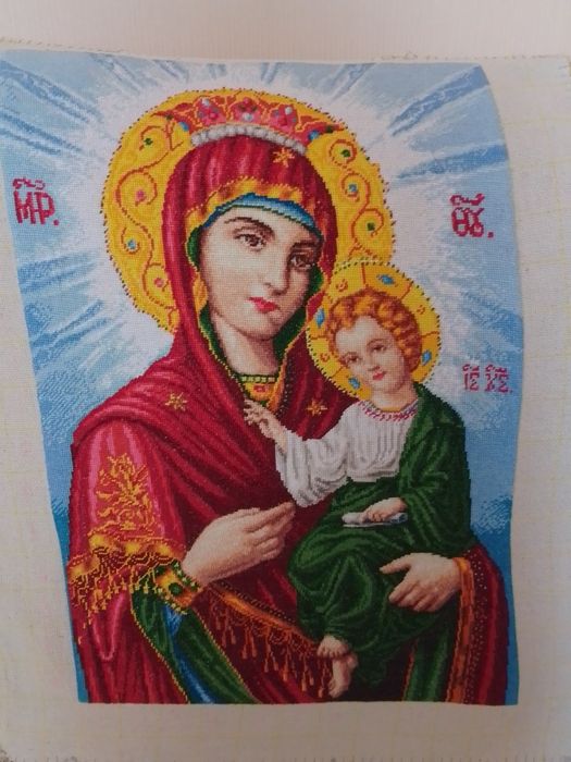 Гоблен "Богородица с младенеца"