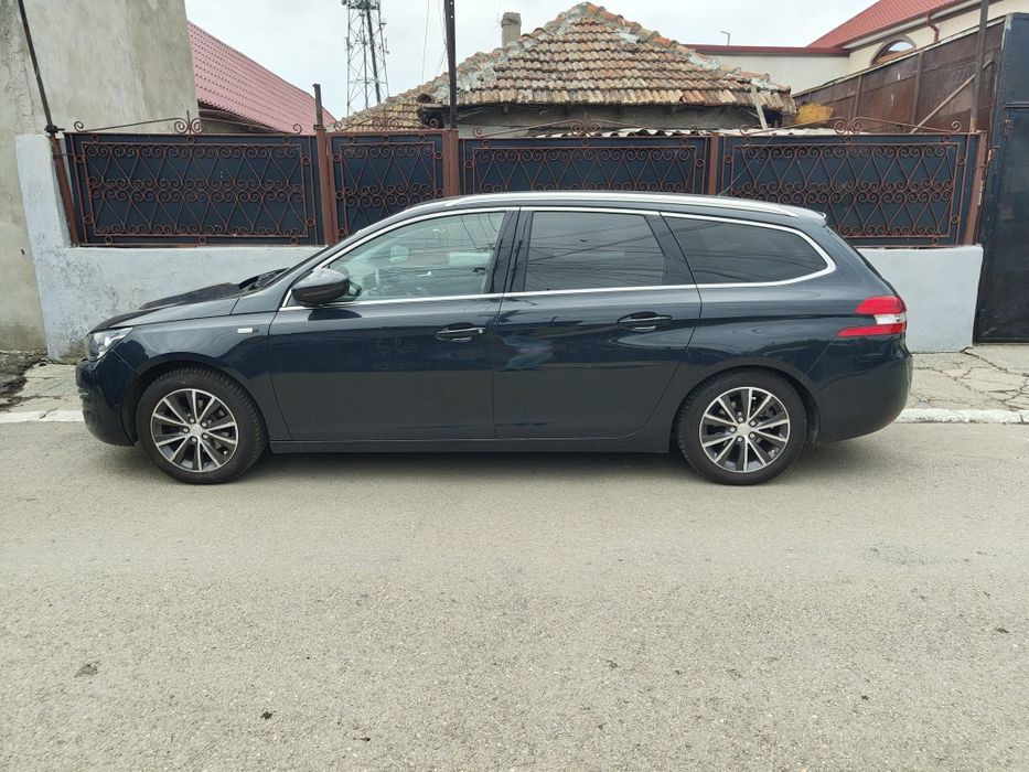 Peugeot 308 2015