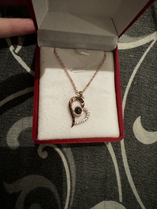 Дамско колие