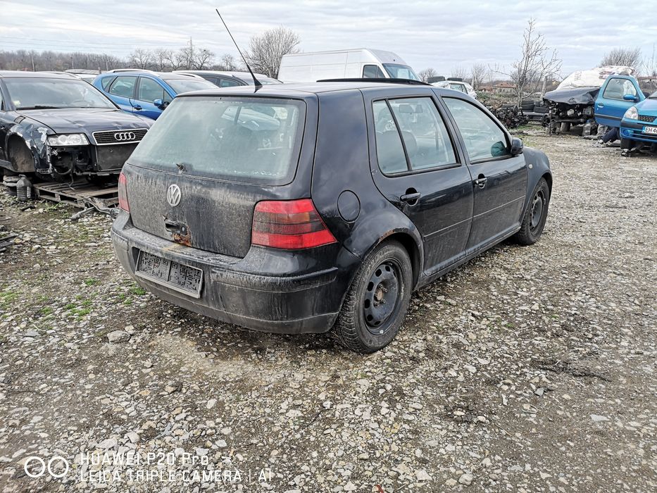 Фолксваген Голф 4 1.8i 20V 125k. На части