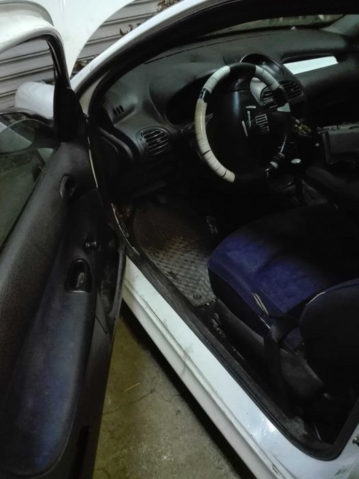 Пежо 206 1.4 HDI