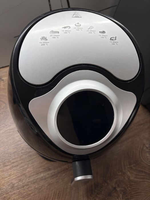Air Fryer/Фритюрник с горещ въздух