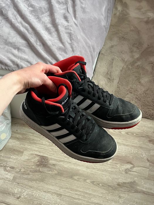 Кецове adidas 39