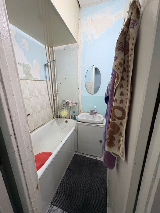 Продаю квартиру вторичку