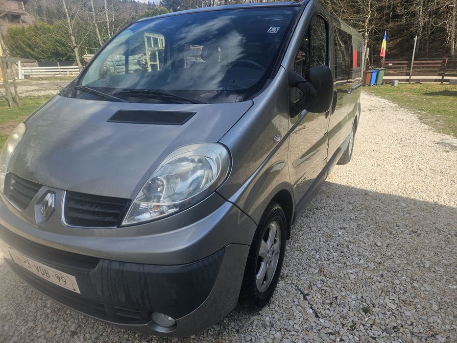 Renault Trafic  2,5 diesel automat
