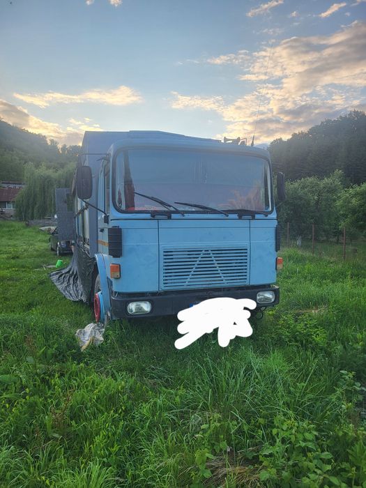 Masina cu stupi in stare buna