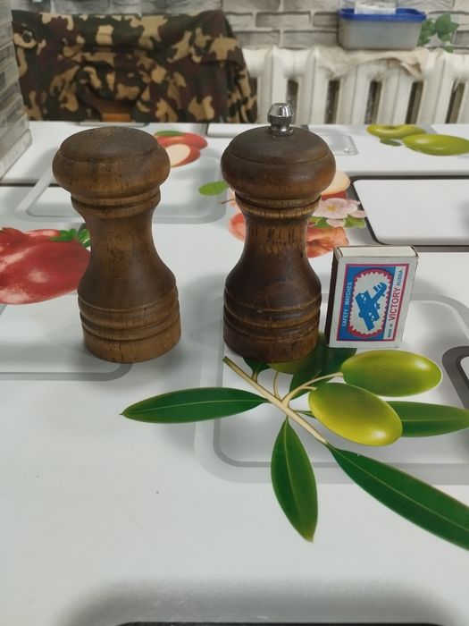 Солонка соль перец