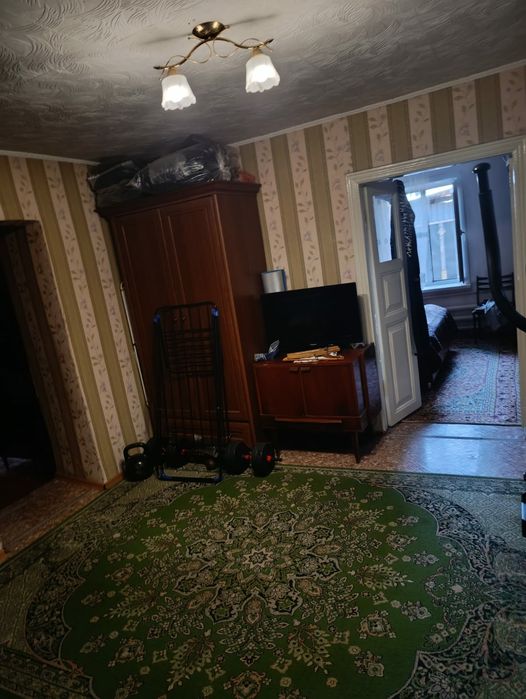 Продаю дом в городе Сарани по улице Победы район Обелиска
