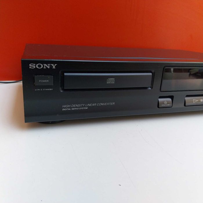 НАЙ ДОБРАТА ОФЕРТА Sony Compact Disc Player CDP-213