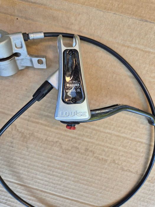 Set frane hidraulice Magura Louise, manete carbon, placute noi