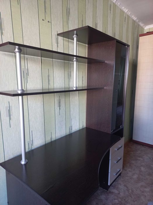 Стол ученический